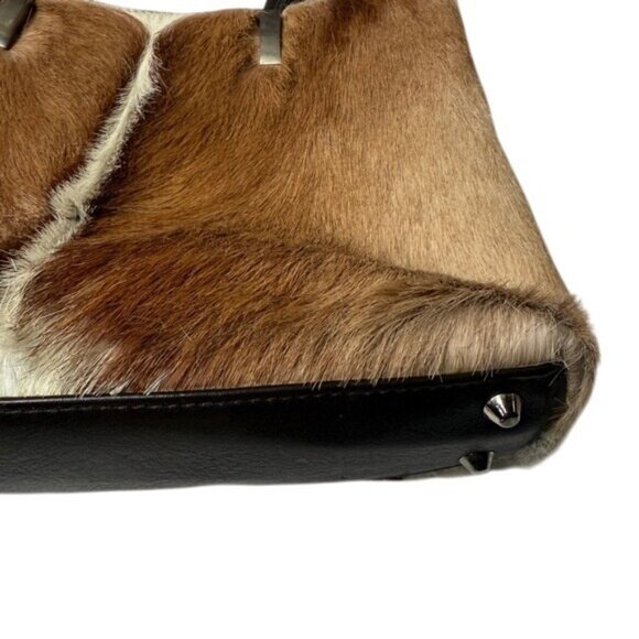 Clever Carriage Company Springbok Hide Shoulder Bag - Picture 7 of 7